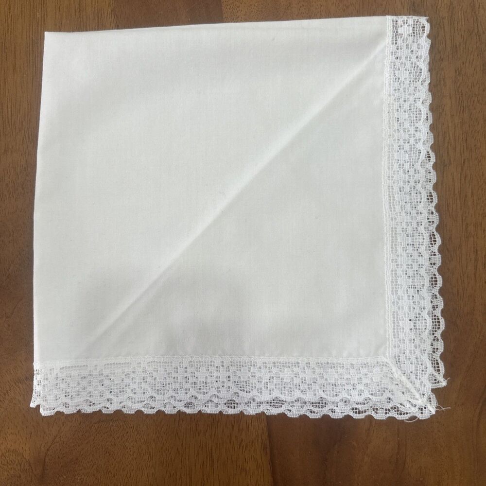 Vtg Cloth Cotton dinner lunch Napkins set of 8 White Lace Boarder